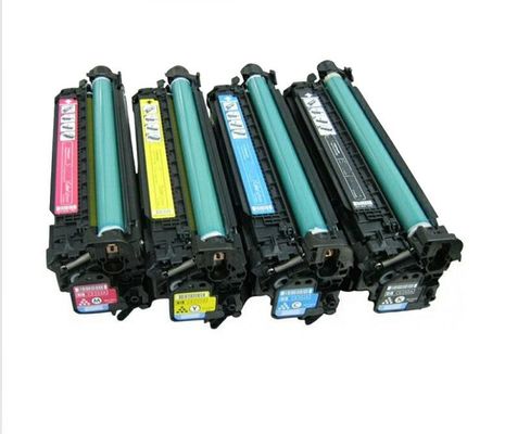 10500ページAAA Laserjetの印刷物のカートリッジ CM3530 CP3525N/DN