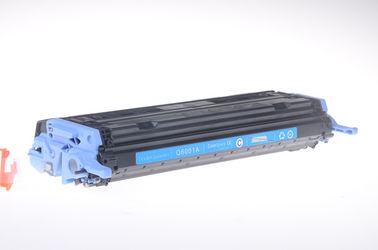 OEM は  2600n 1600 2605dn CM1015 MFP のための Q6000A  色のトナー カートリッジを殻から取り出します